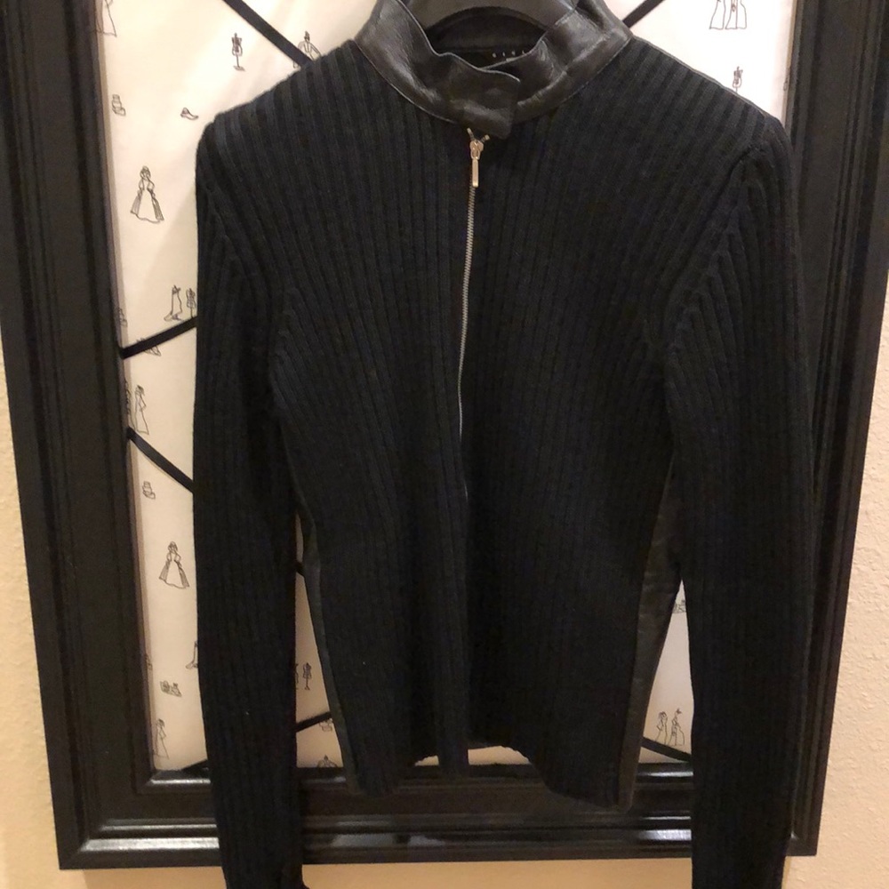 Sisley sweater leather jacket